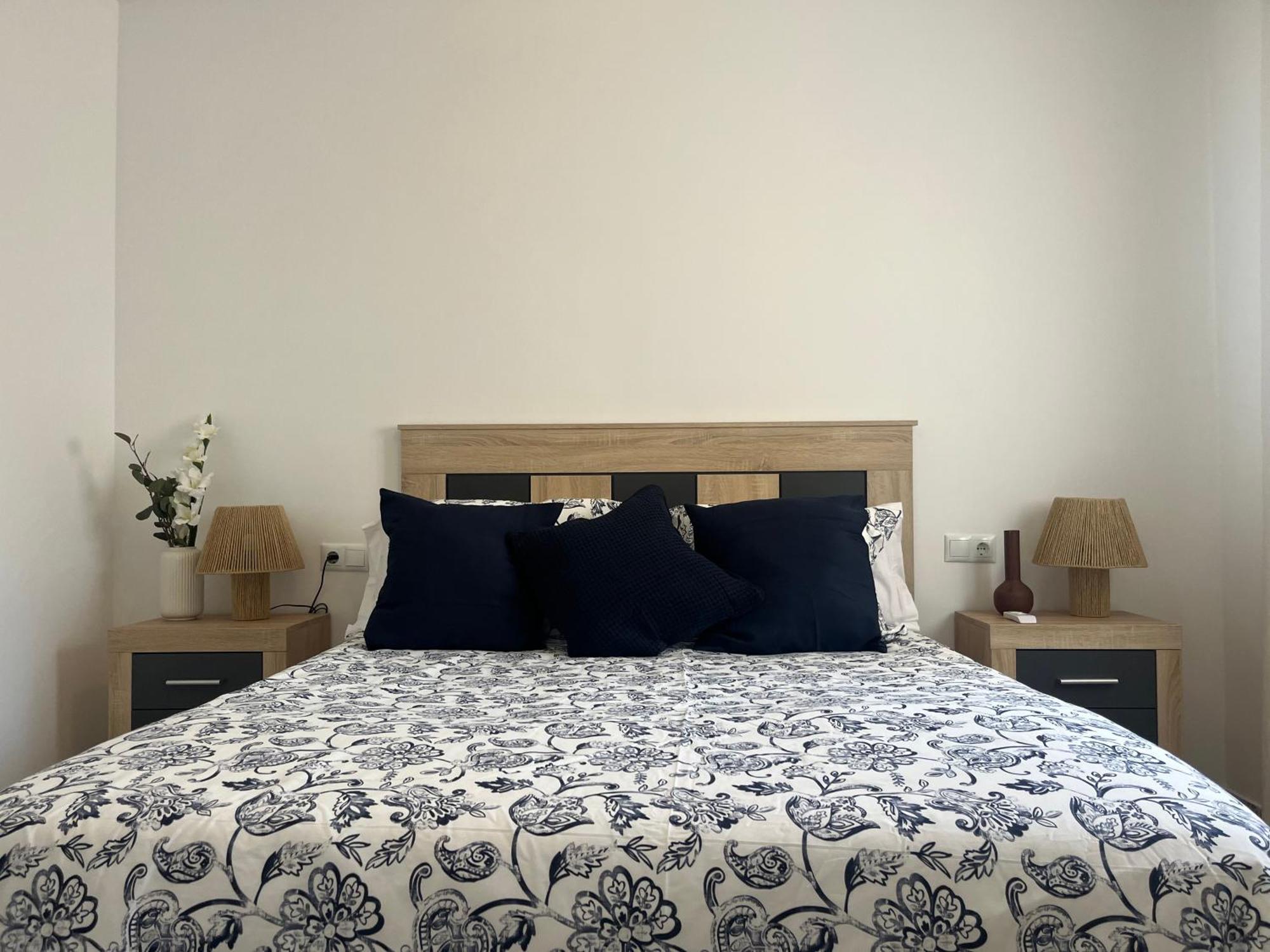 Love Rent4 Malaga Huelin Bagian luar foto