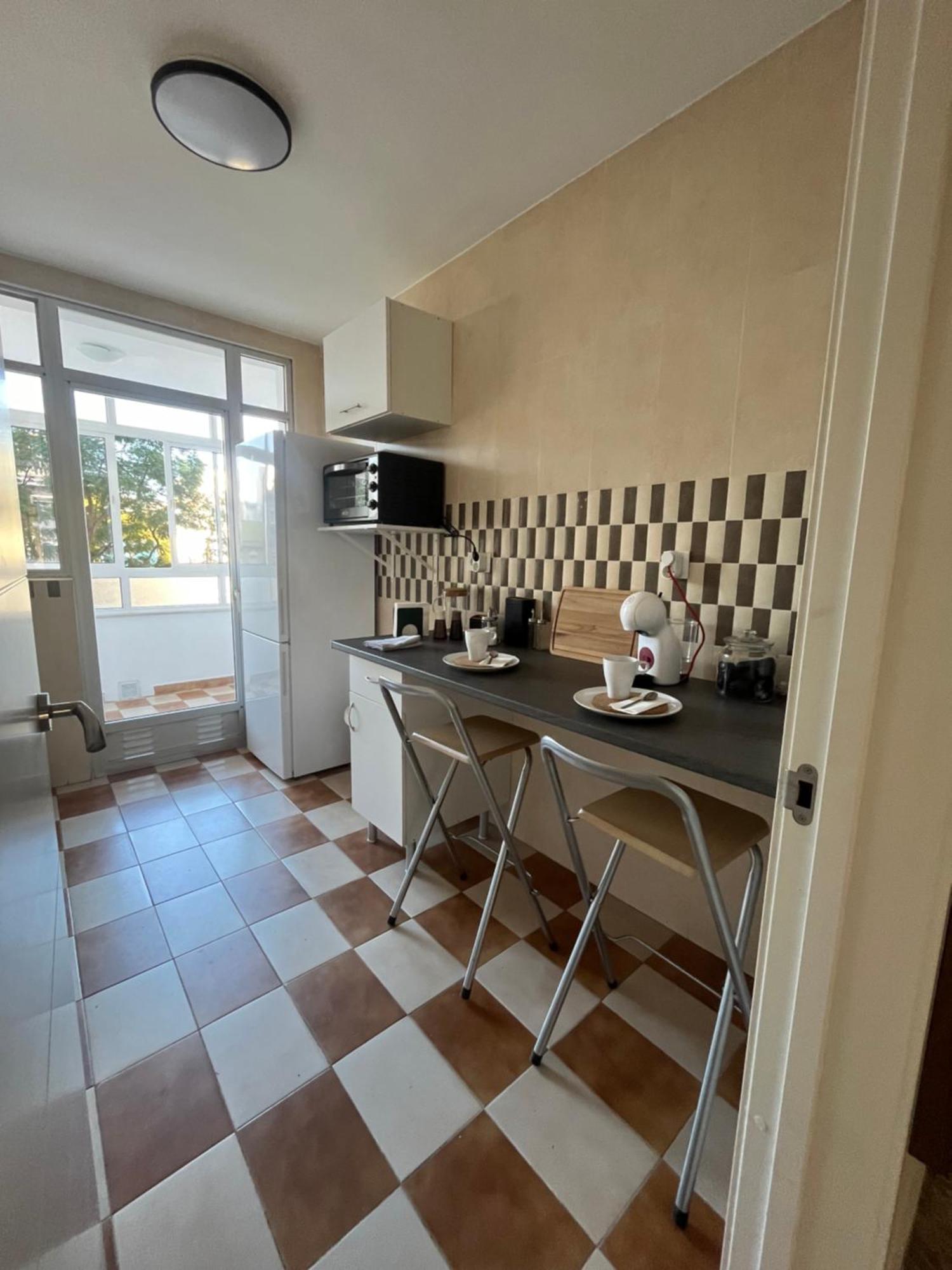 Love Rent4 Malaga Huelin Bagian luar foto