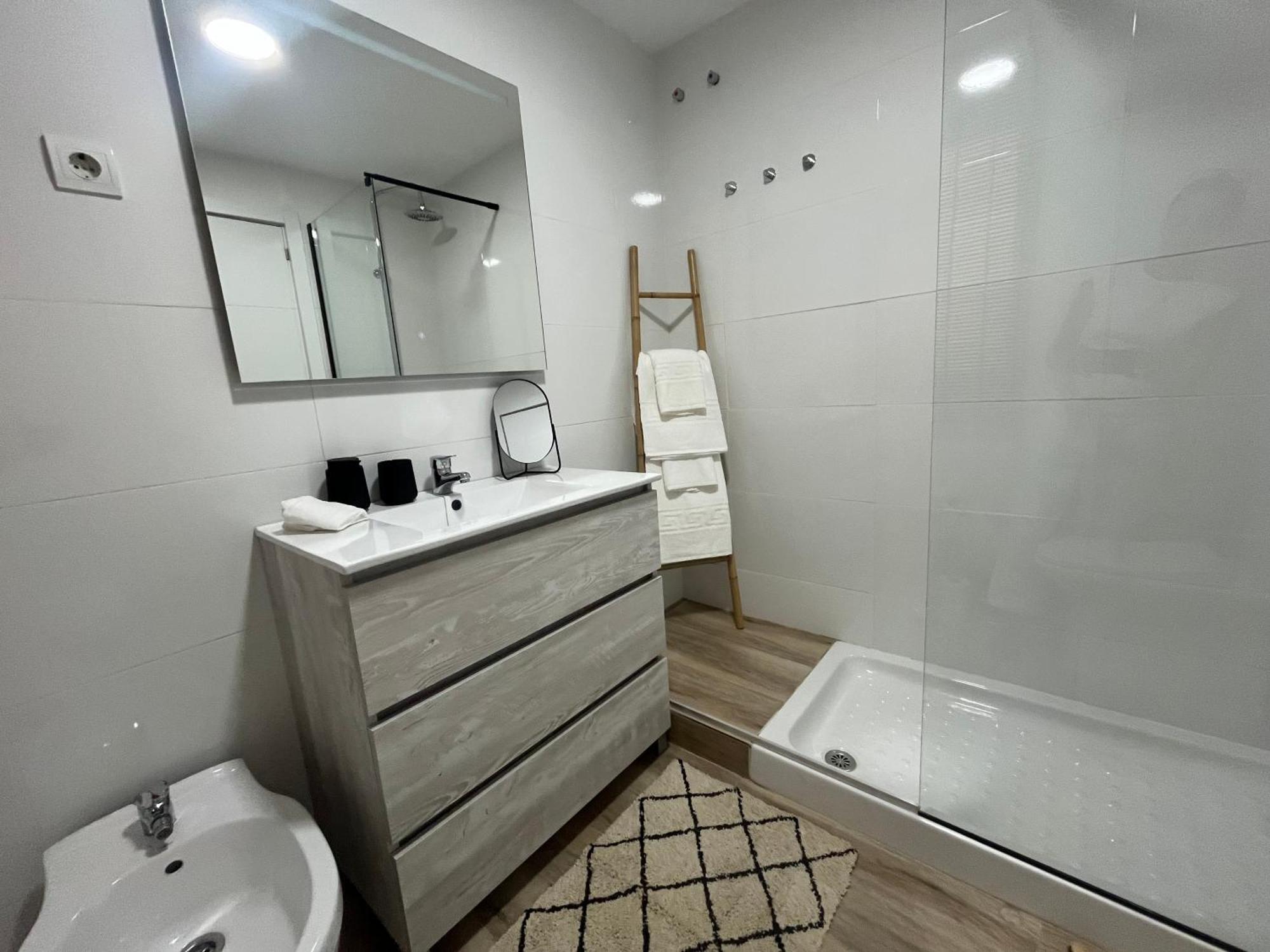 Love Rent4 Malaga Huelin Bagian luar foto