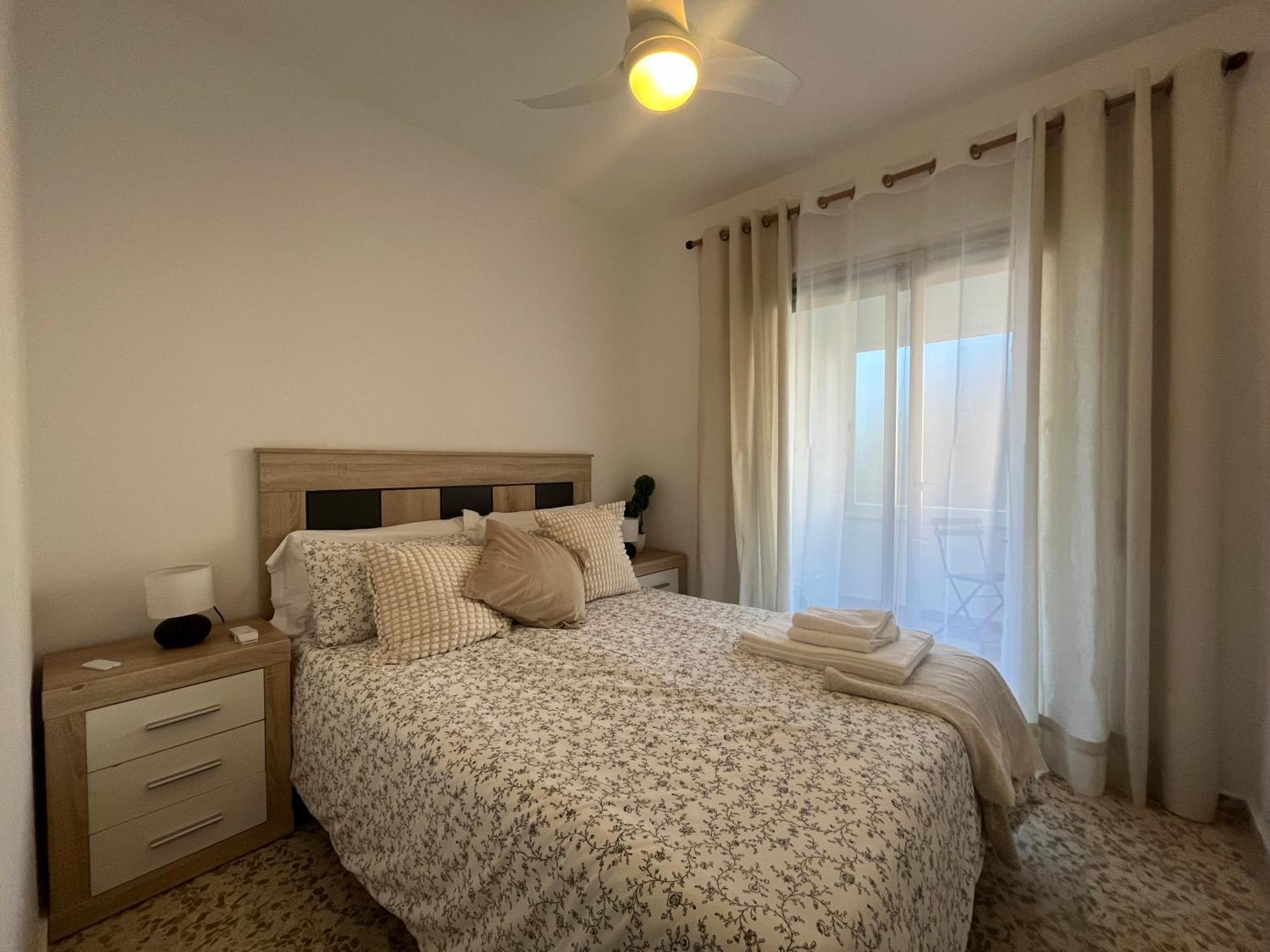 Love Rent4 Malaga Huelin Bagian luar foto